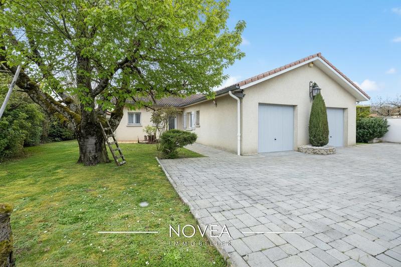 Maison - 137 m² - 5 pièces