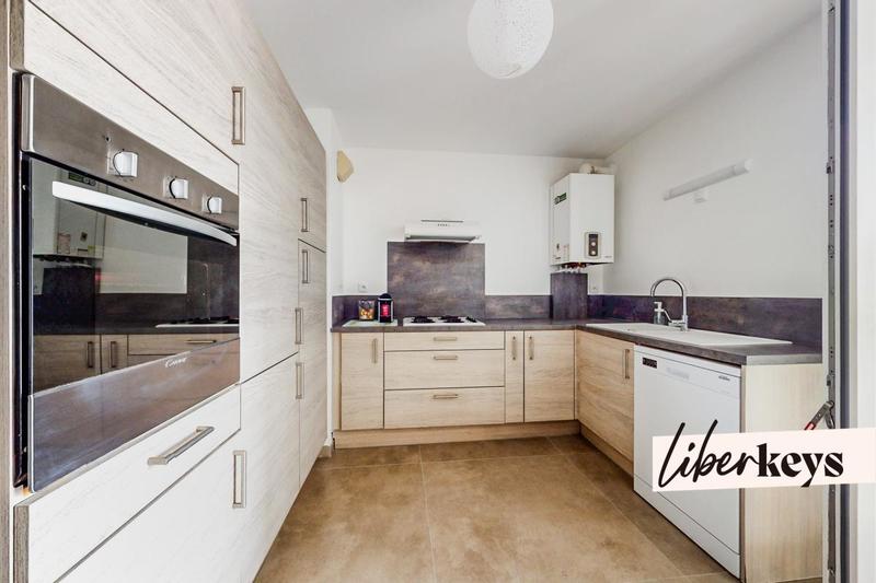 Appartement - 101 m² - 4 pièces