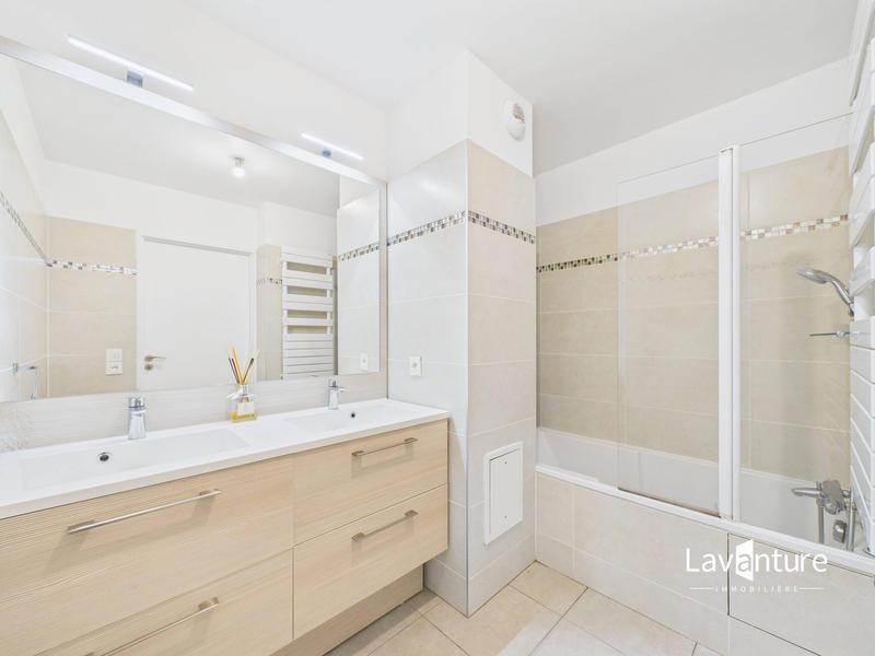 Appartement - 58 m² - 3 pièces