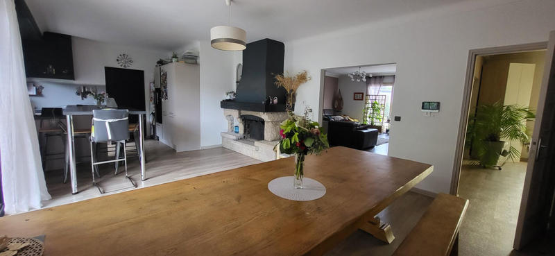 Maison - 210 m² - 7 pièces