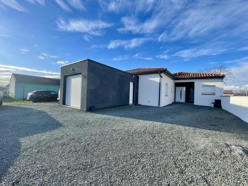 Maison - 121 m² - 4 pièces