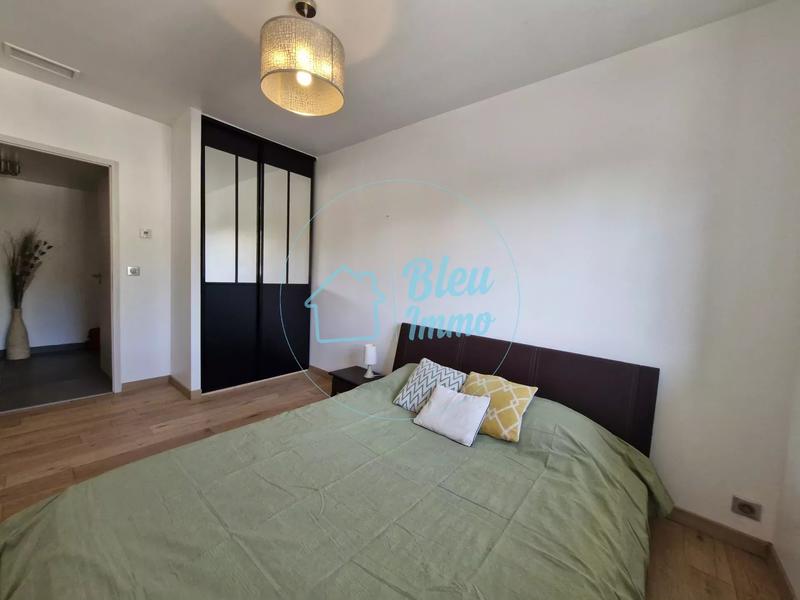 Villa - 180 m² - 5 pièces