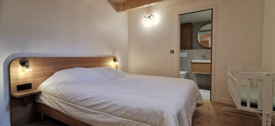 Maison - 200 m² - 8 pièces