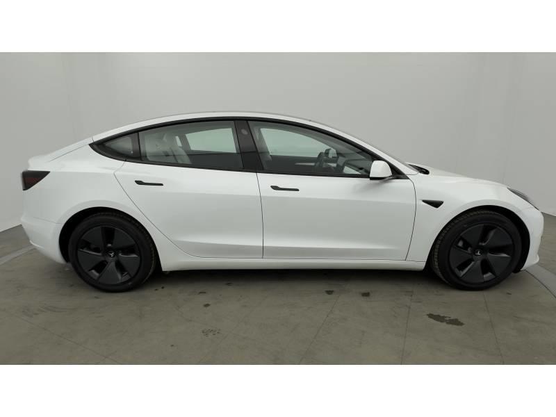 Tesla Model 3 Standard Range Plus Rwd