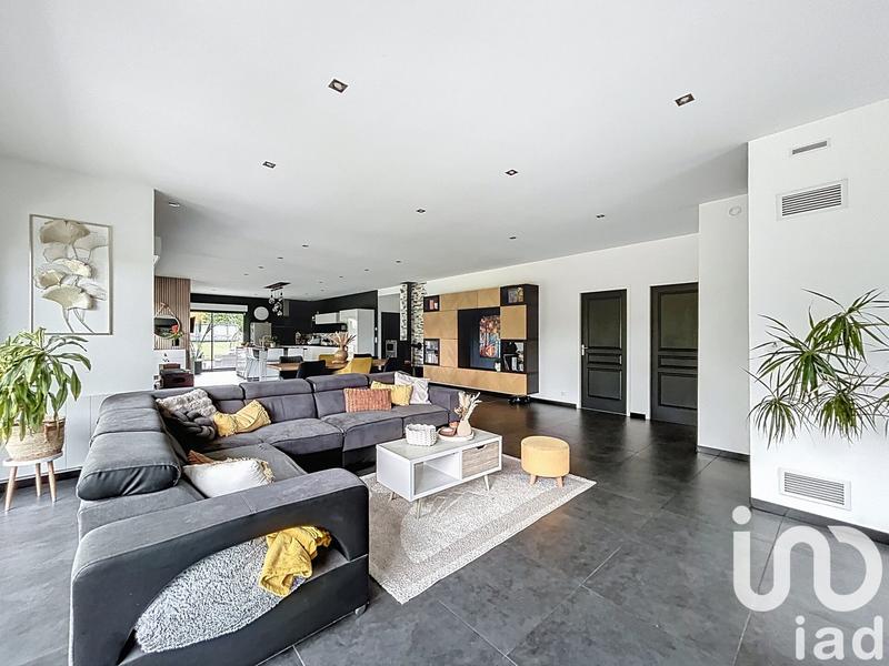 Maison - 188 m² - 6 pièces