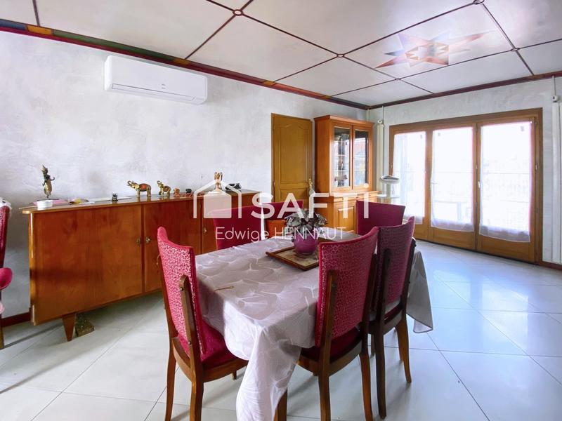 Maison - 96 m² - 4 pièces