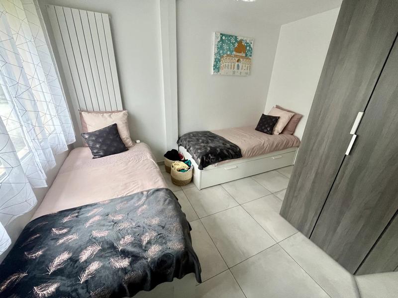 Maison - 144 m² - 7 pièces