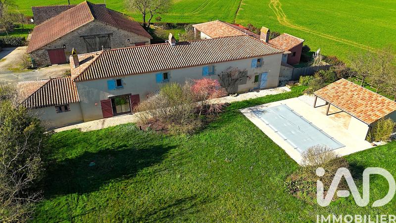 Maison de campagne - 265 m² - 7 pièces