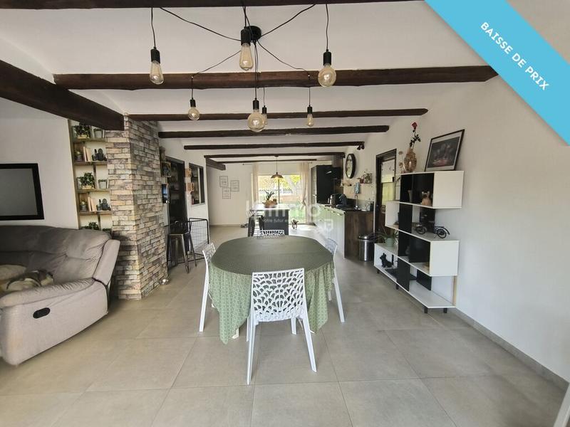 Maison - 260 m² - 9 pièces