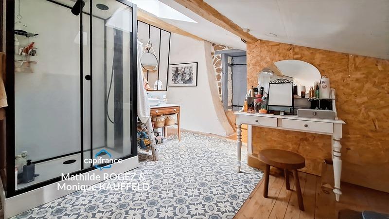 Maison - 95 m² - 4 pièces