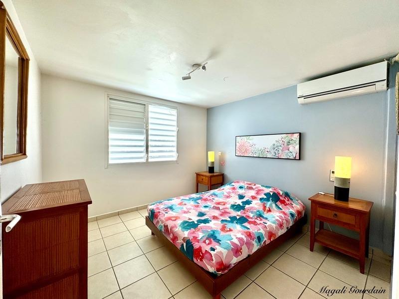 Propriété - 210 m² - 10 pièces