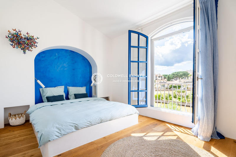 Villa - 170 m² - 8 pièces