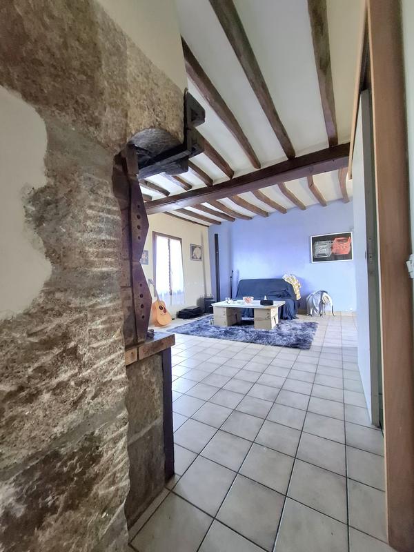 Maison - 96 m² - 3 pièces