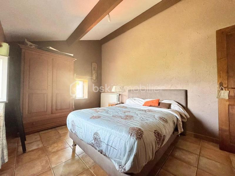 Appartement - 285 m² - 14 pièces