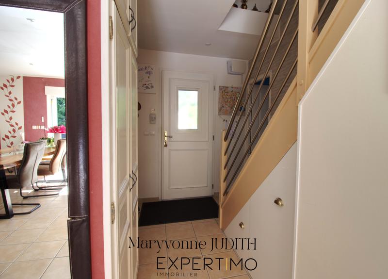 Maison - 158 m² - 6 pièces