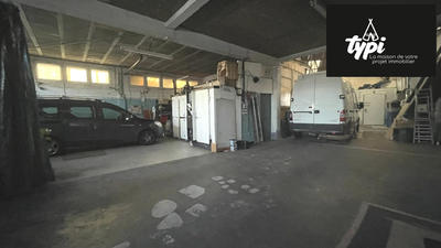 Maison - 230 m² - 10 pièces