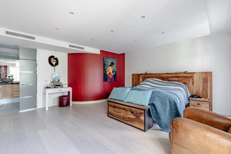 Appartement - 177 m² - 6 pièces