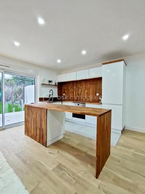 Maison - 100 m² - 4 pièces