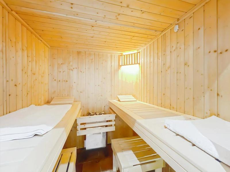 Maison - 143 m² - 6 pièces