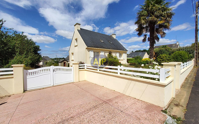 Maison - 105 m² - 4 pièces