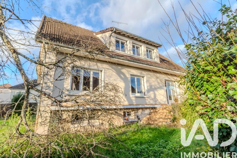 Maison - 134 m² - 7 pièces