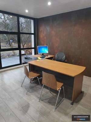 Local d'activité / Entrepôt - 575 m²