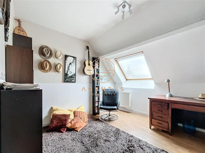 Maison - 148 m² - 6 pièces