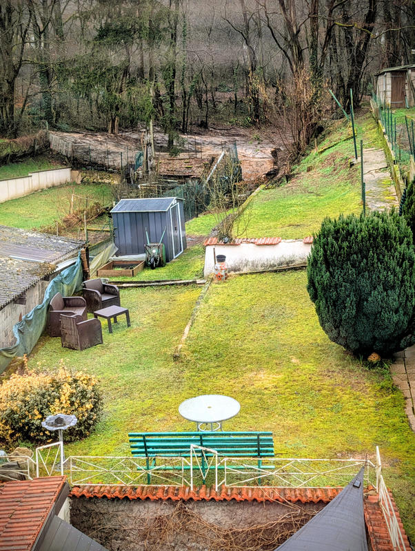 Maison - 180 m² - 6 pièces