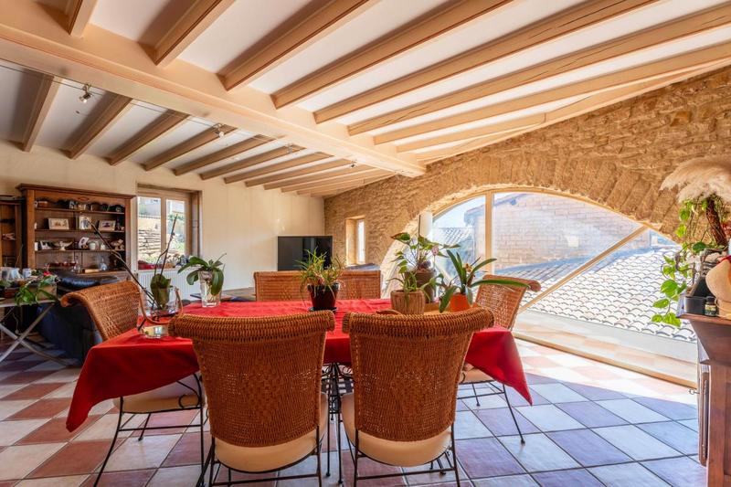 Maison - 186 m² - 5 pièces