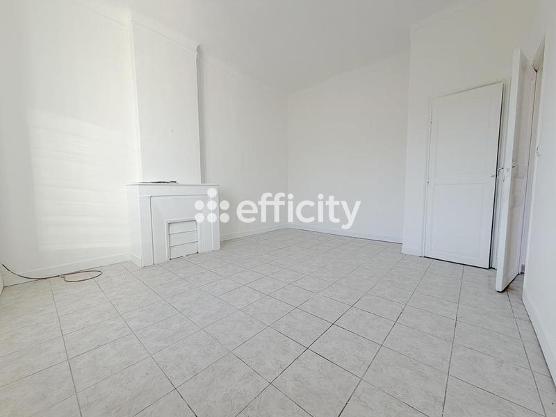 Appartement ancien - 38 m² - 2 pièces