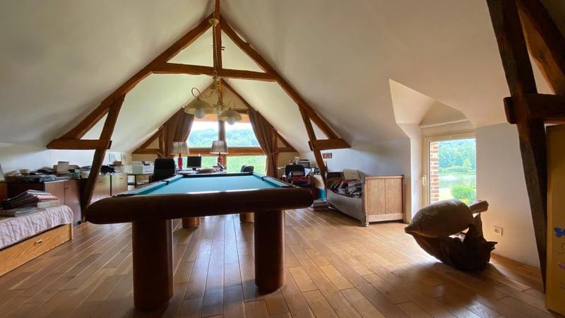 Maison - 371 m² - 7 pièces