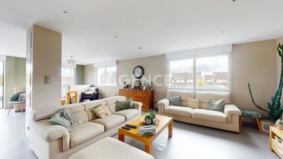 Maison - 149 m² - 4 pièces