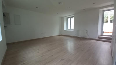 Maison - 85 m² - 6 pièces