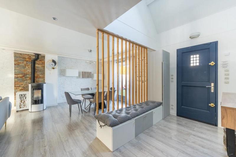 Maison - 158 m² - 10 pièces