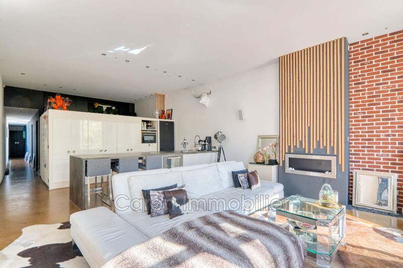 Appartement - 75 m² - 3 pièces