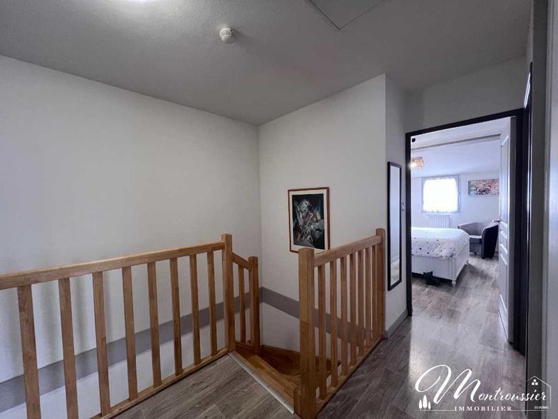 Maison traditionnelle - 100 m² - 4 pièces