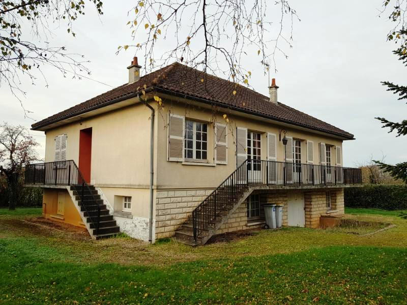 Maison - 163 m² - 8 pièces