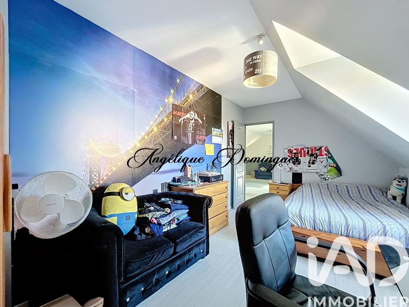 Maison - 242 m² - 10 pièces