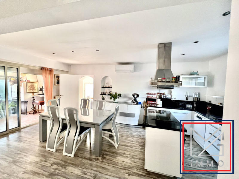 Maison - 110 m² - 4 pièces