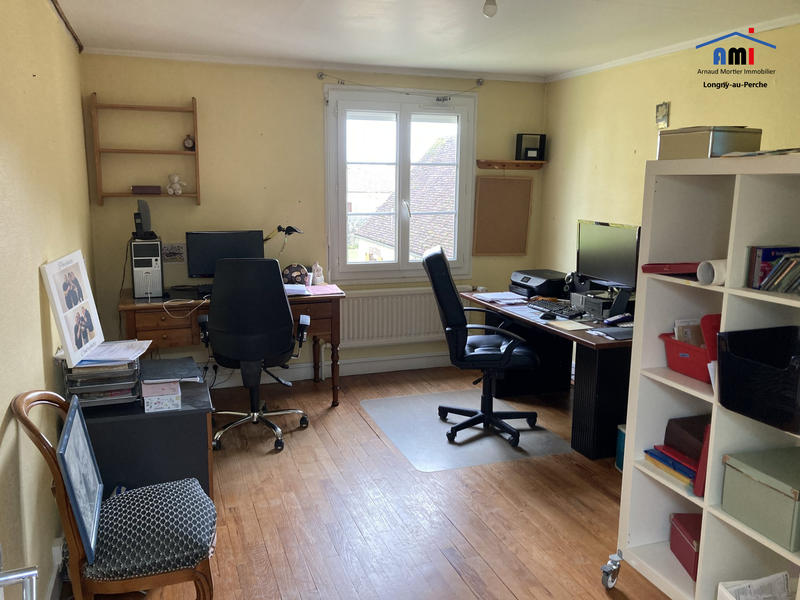 Maison - 380 m² - 7 pièces