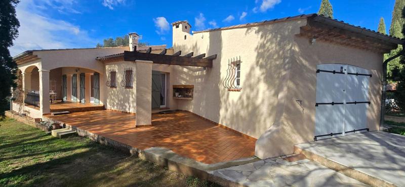 Villa - 142 m² - 5 pièces