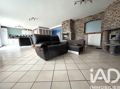 Maison - 298 m² - 8 pièces