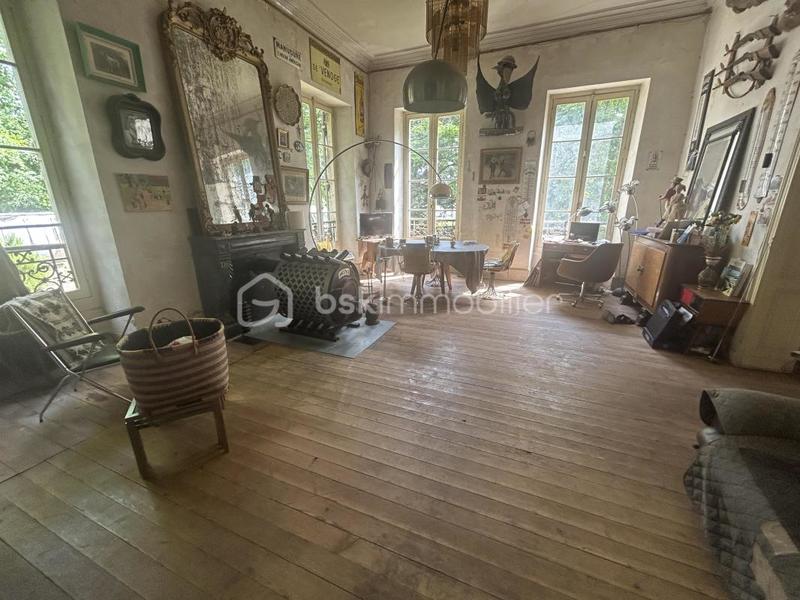 Maison de maîtres - 800 m² - 10 pièces