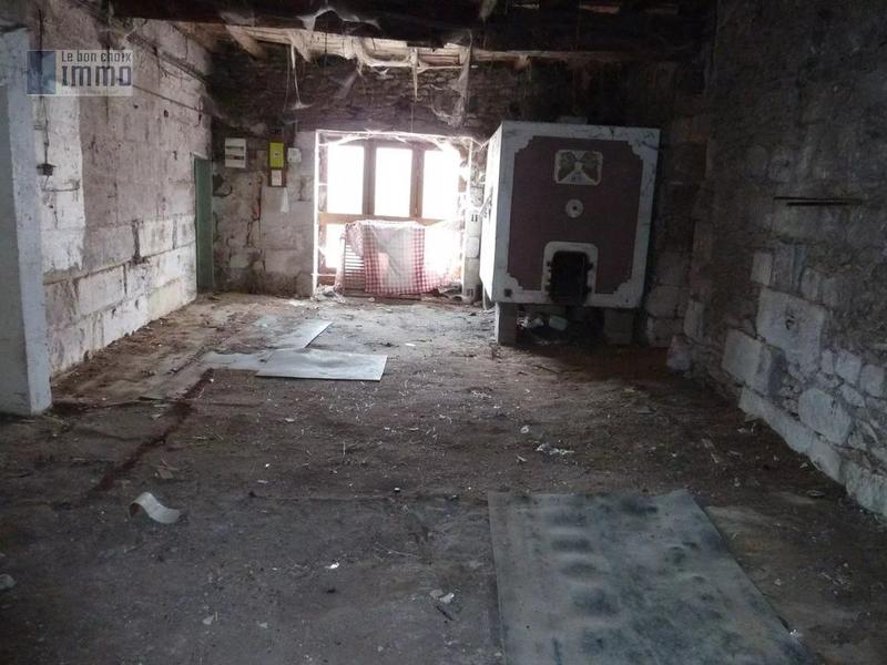 Maison - 210 m² - 8 pièces