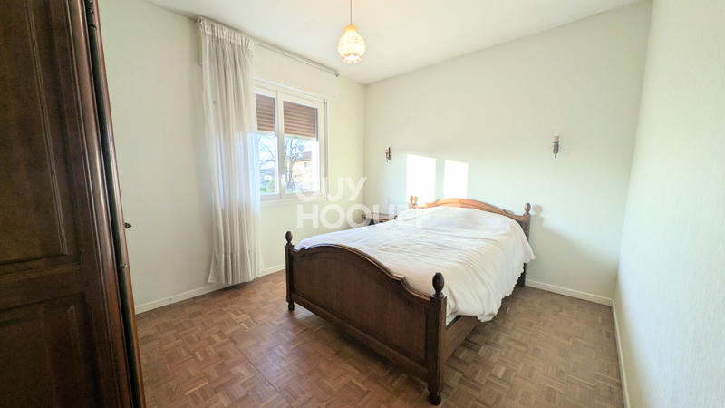 Maison - 121 m² - 7 pièces