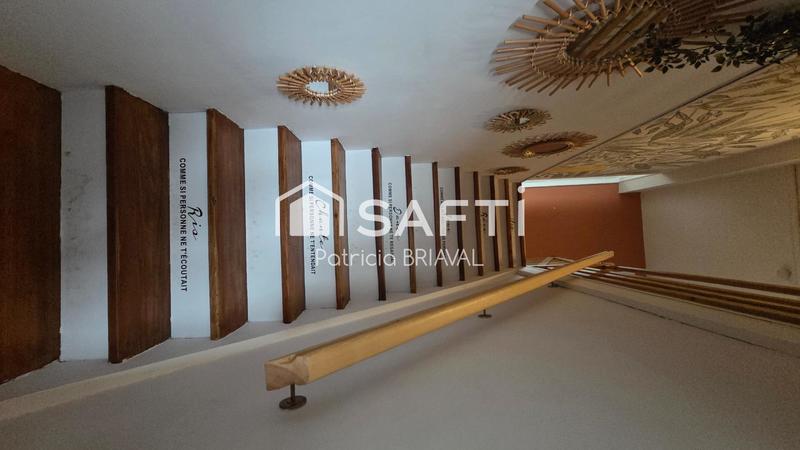 Maison - 155 m² - 7 pièces