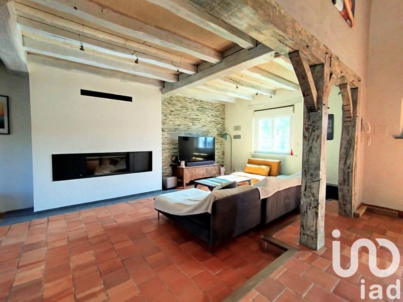 Maison - 223 m² - 8 pièces