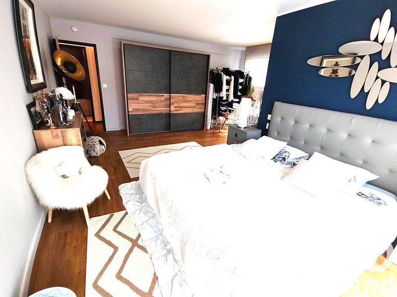 Appartement - 120 m² - 4 pièces