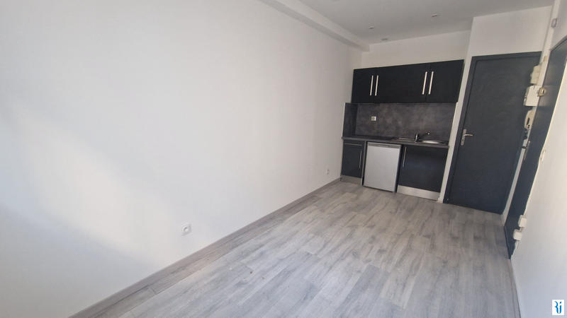 Appartement - 15 m² - 1 pièce