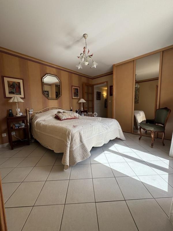 Villa - 135 m² - 6 pièces